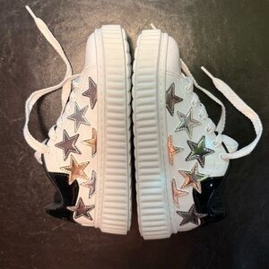 Sketchers High Ridge Super Dome- White with Multicolor Stars Size 12.5